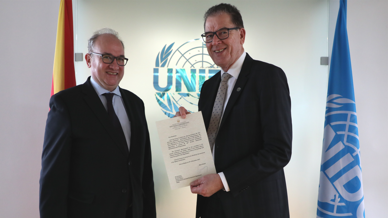 His Excellency Mr. Pajo AVIROVIC, presents his credentials as Permanent Representative of the Republic of North Macedonia to UNIDO to the Director General, Mr. Gerd Müller